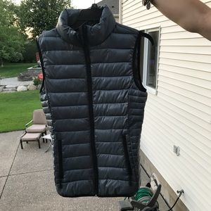 Boulder gear Dark grey vest